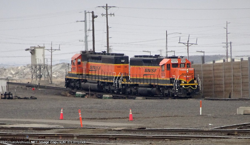 BNSF 1874-BNSF 1685